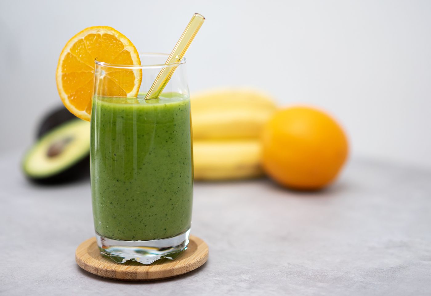 Jus d'avocat aux oranges